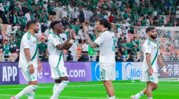 موقف اللاعبين.. غياب ثنائي الأهلي أمام الوحدة الإماراتي